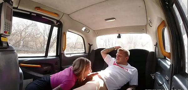  Horny blonde wants to fuck with the driver